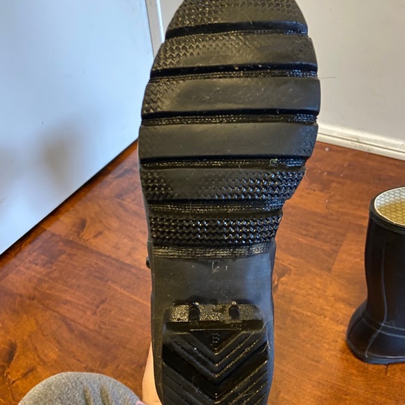 Hunter Original Mid-Calf Rain Boot - Picture 8 of 8